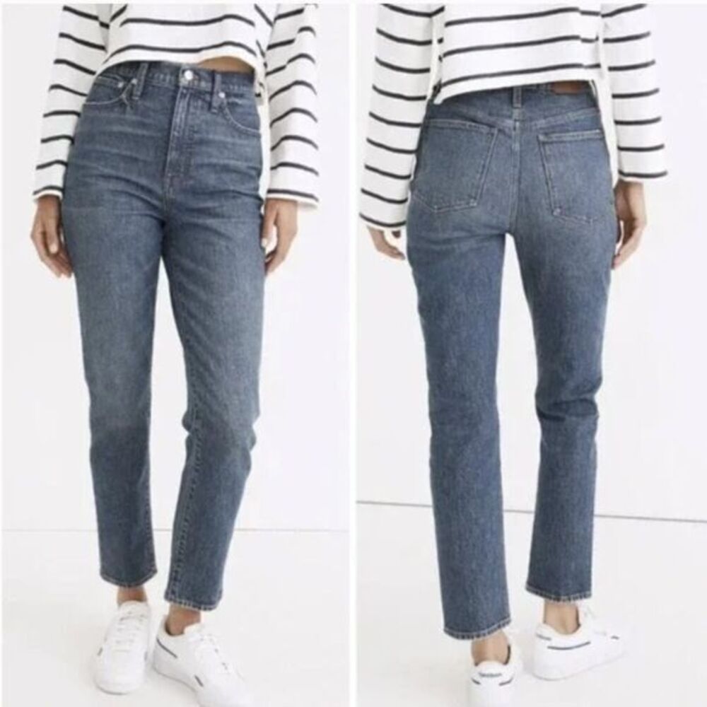 Madewell‎ Classic Straight Jeans in Corson Wash, 25